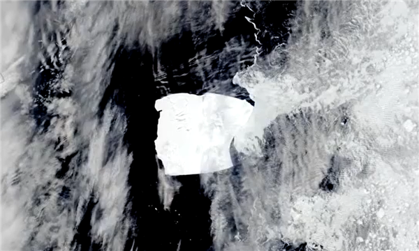 1986年從南極脫離 全球最大冰山三個月內面積減少超三分之一